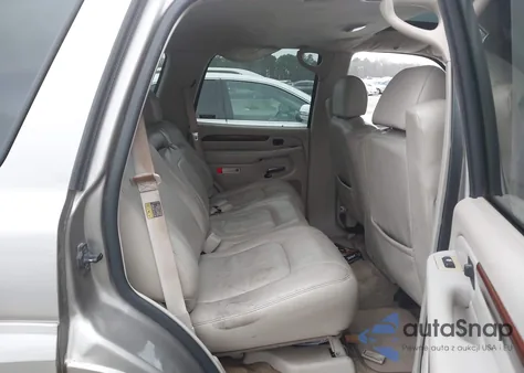 2002 Cadillac Escalade Standard z USA, uszkodzony, nr VIN 1GYEC63T52R120973